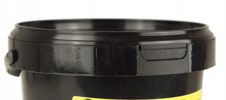 915b8094feca36b763884b9a6d18a82a